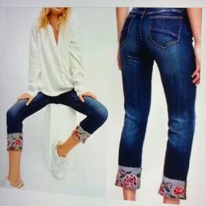 Driftwood Colette Embroidered Jeans 32